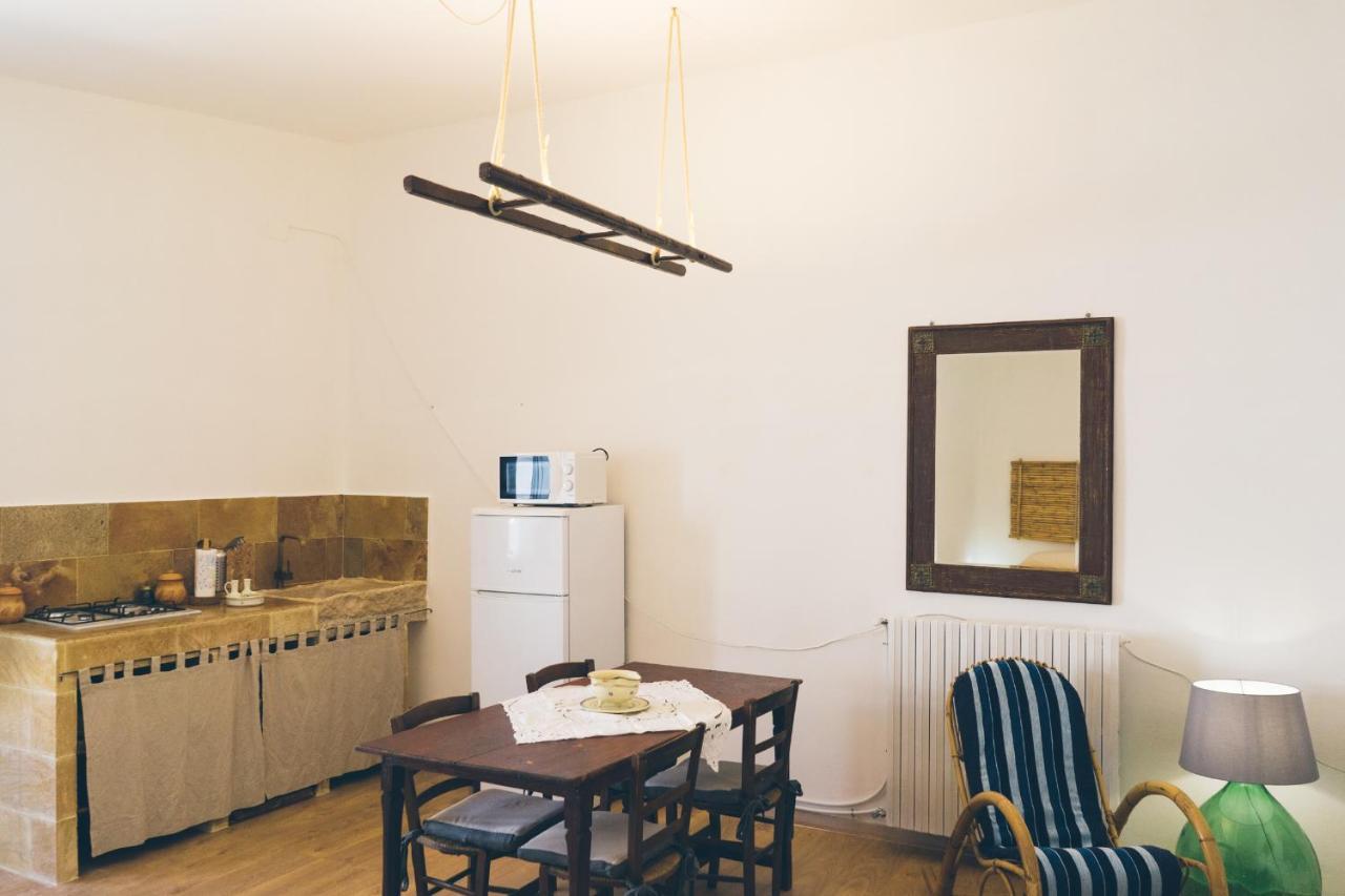 Masseria Cervellera Apartment เชจลีเมสซาปิกา ภายนอก รูปภาพ